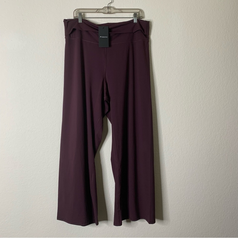 Fabletics womens lot of 2 fold over straight leg pants 1X NWT - Picture 8 of 13